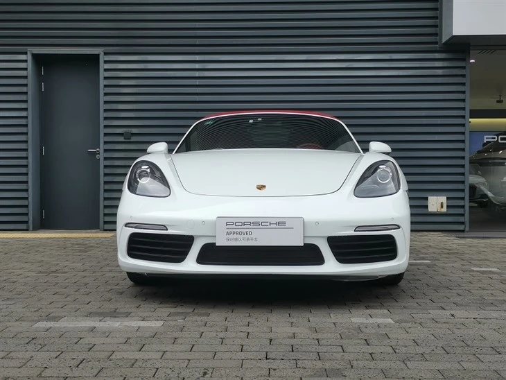 Porsche 718 Boxster 2018 2.00T