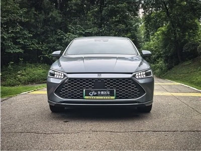 2023 BYD Qin PLUS Champion Edition DM{1}}i 120KM Phiên bản siêu việt